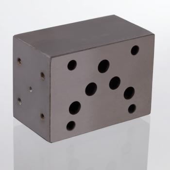 HK BKM 05 P