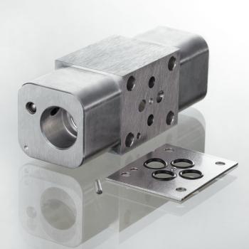 HK EBY